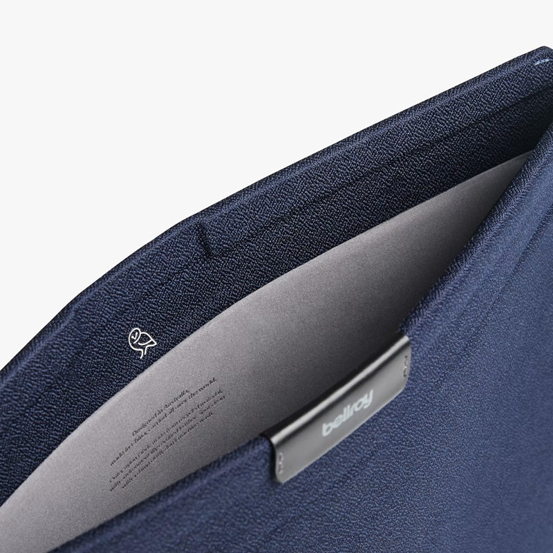 Capa para portátil Navy 16"