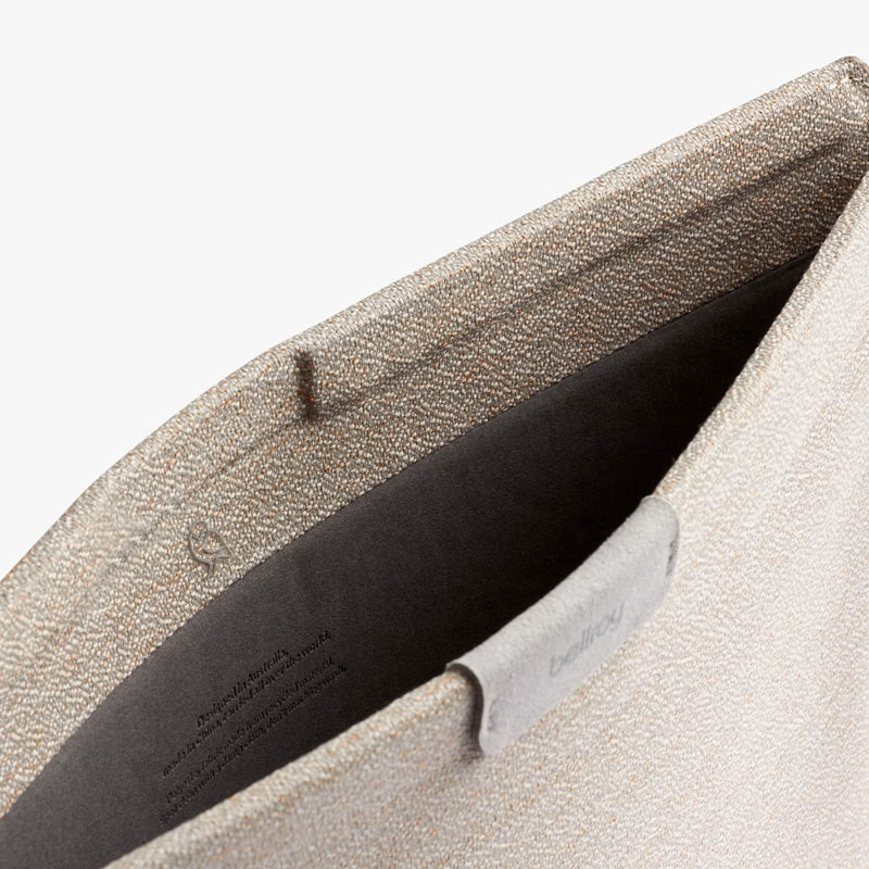 Capa para portátil Saltbush 16"