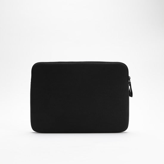 Capa A.R.C MacBook Pro 14" Preta