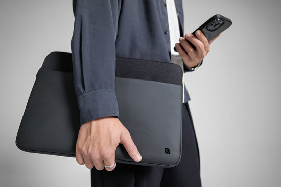 Capa A.R.C MacBook Pro 14" Preta