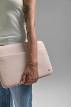 Capa A.R.C MacBook Pro 14" Peach