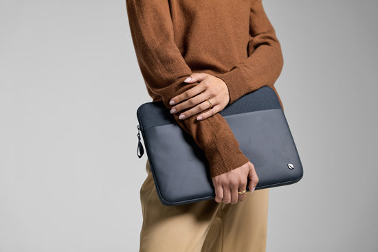 Capa A.R.C MacBook Pro 16" Navy