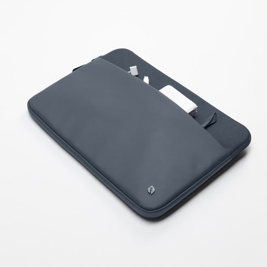 Capa A.R.C MacBook Pro 16" Navy
