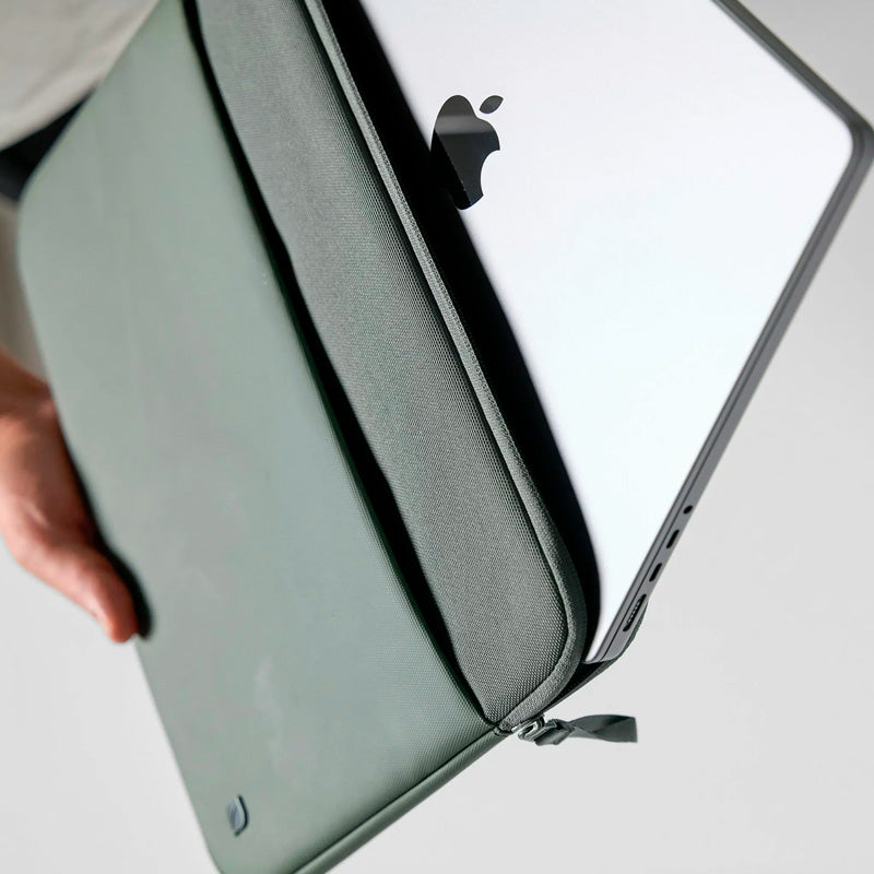 Capa A.R.C MacBook Pro 16" Smoked Ivy