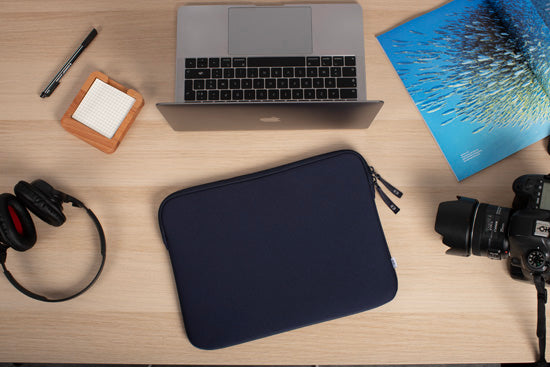 Capa MacBook Pro 14 Basics ²Life Azul/Branco