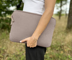 Capa MacBook Pro/Air 13 Shade ²Life Castanho