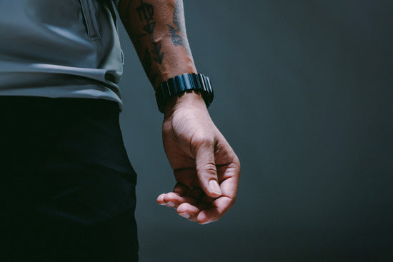 Bracelete Stratos 49mm Titânio Preto/KFM Preto