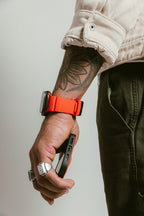 Rocky Point Band 44/45/46/49mm Magma/Black Hardware