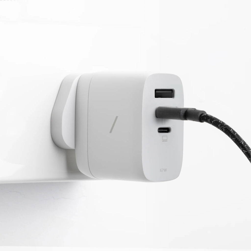 Carregador Fast GaN PD 67W (3 portas) Branco