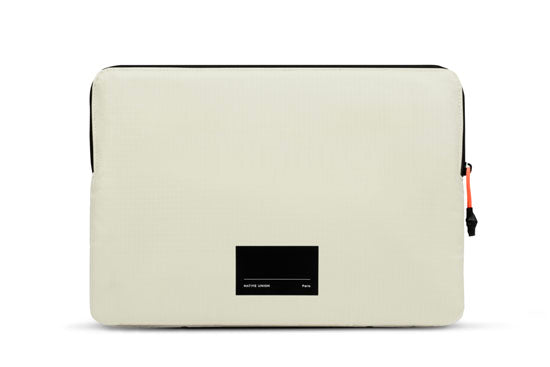 Ultralight Sleeve Sandstone MacBook Pro 14"