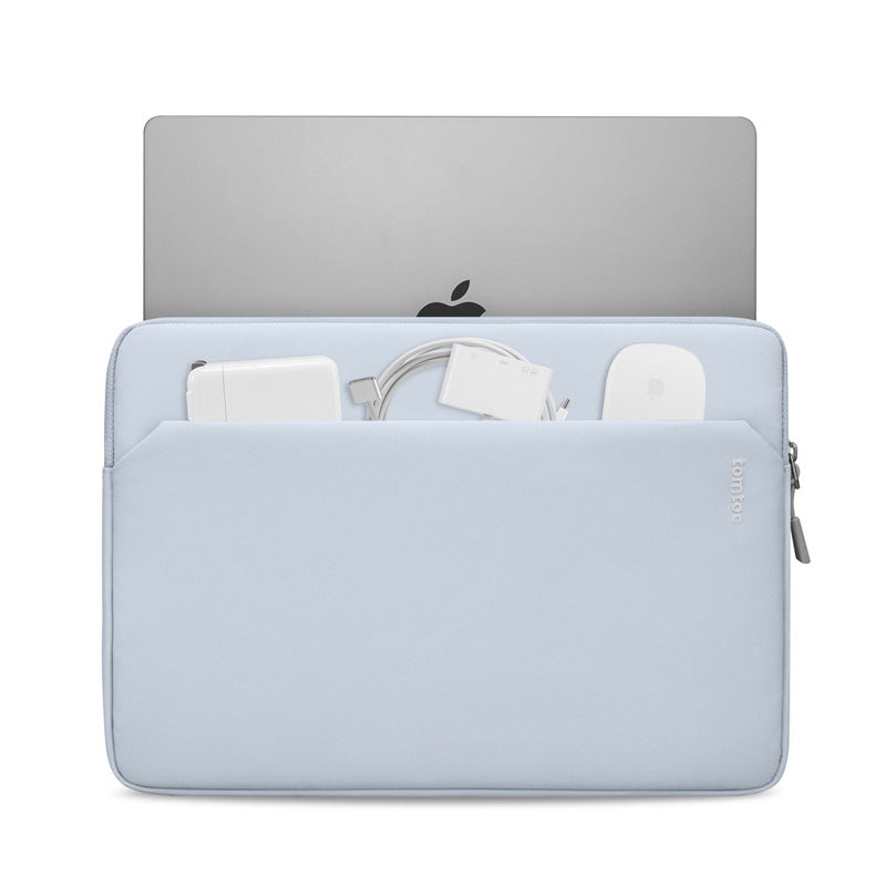 Capa Light-A18 para MacBook Air e Pro 13" (M5/M4/M3) Light Blue
