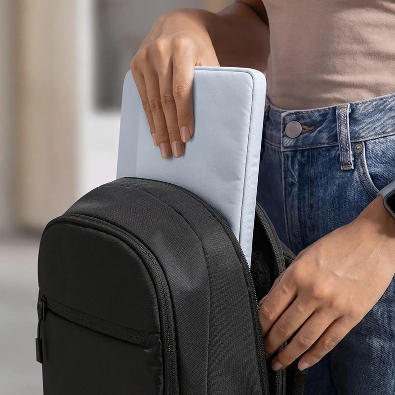 Capa Light-A18 para MacBook Neo de 13" Azul Claro