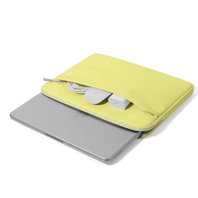 Capa Light-A18 para MacBook Neo 13" Citrus