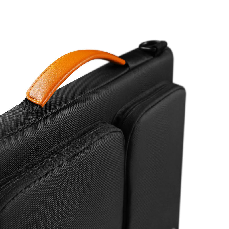 Bolsa Tiracolo Defender-A42 para MacBook Pro 14" Preto