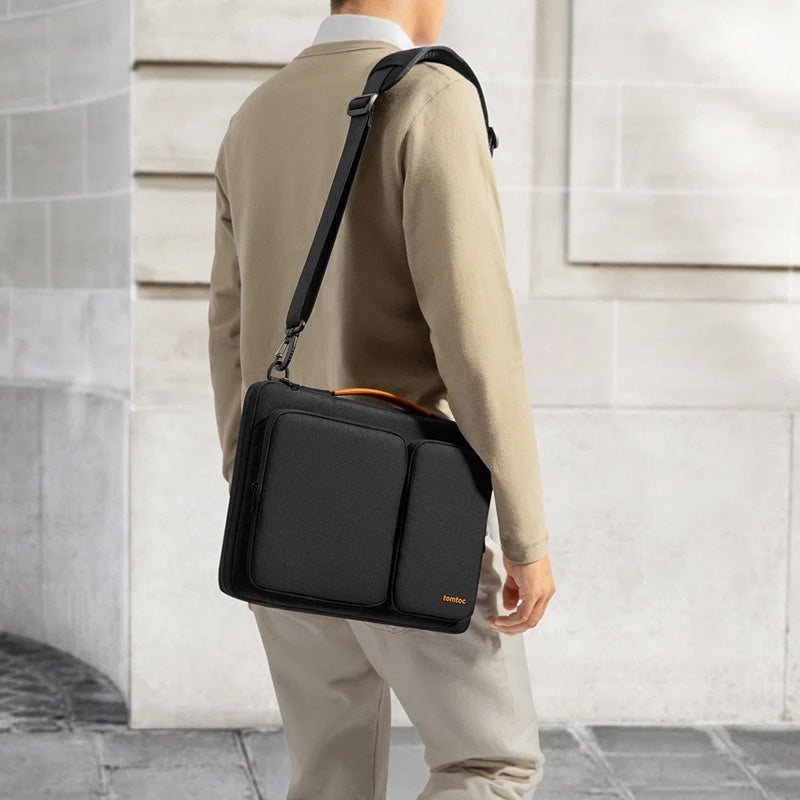 Bolsa a tiracolo Defender-A42 para portátil de 15,6-16,2" Preto