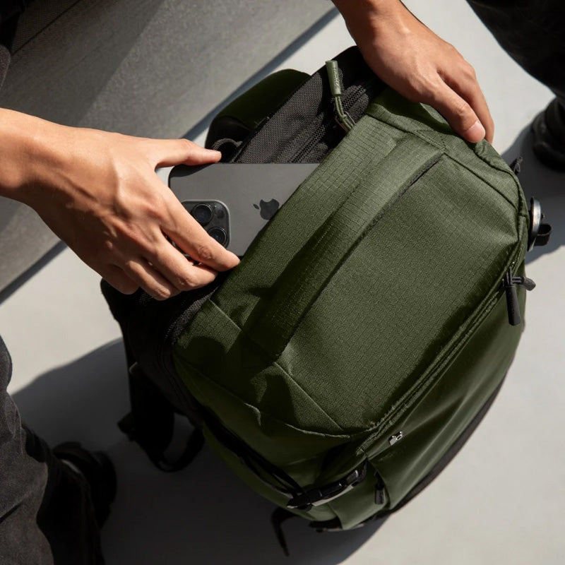 Mochila de viagem Navigator-T66 Liteway 20L Verde